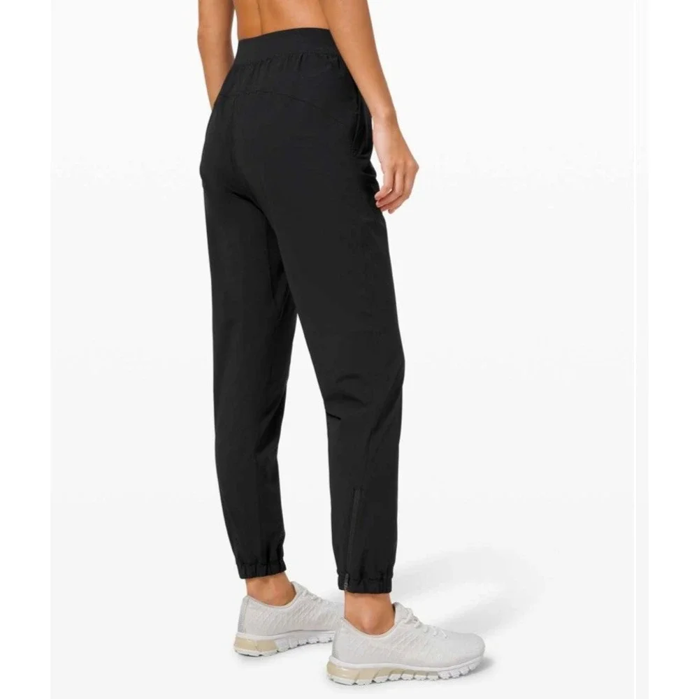 Lululemon Adaptive State High-Rise Jogger 28 Black Size 10 W5CVMS Running Pants